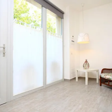 Civico 40 سان بنيديتّو ديل ترونتو